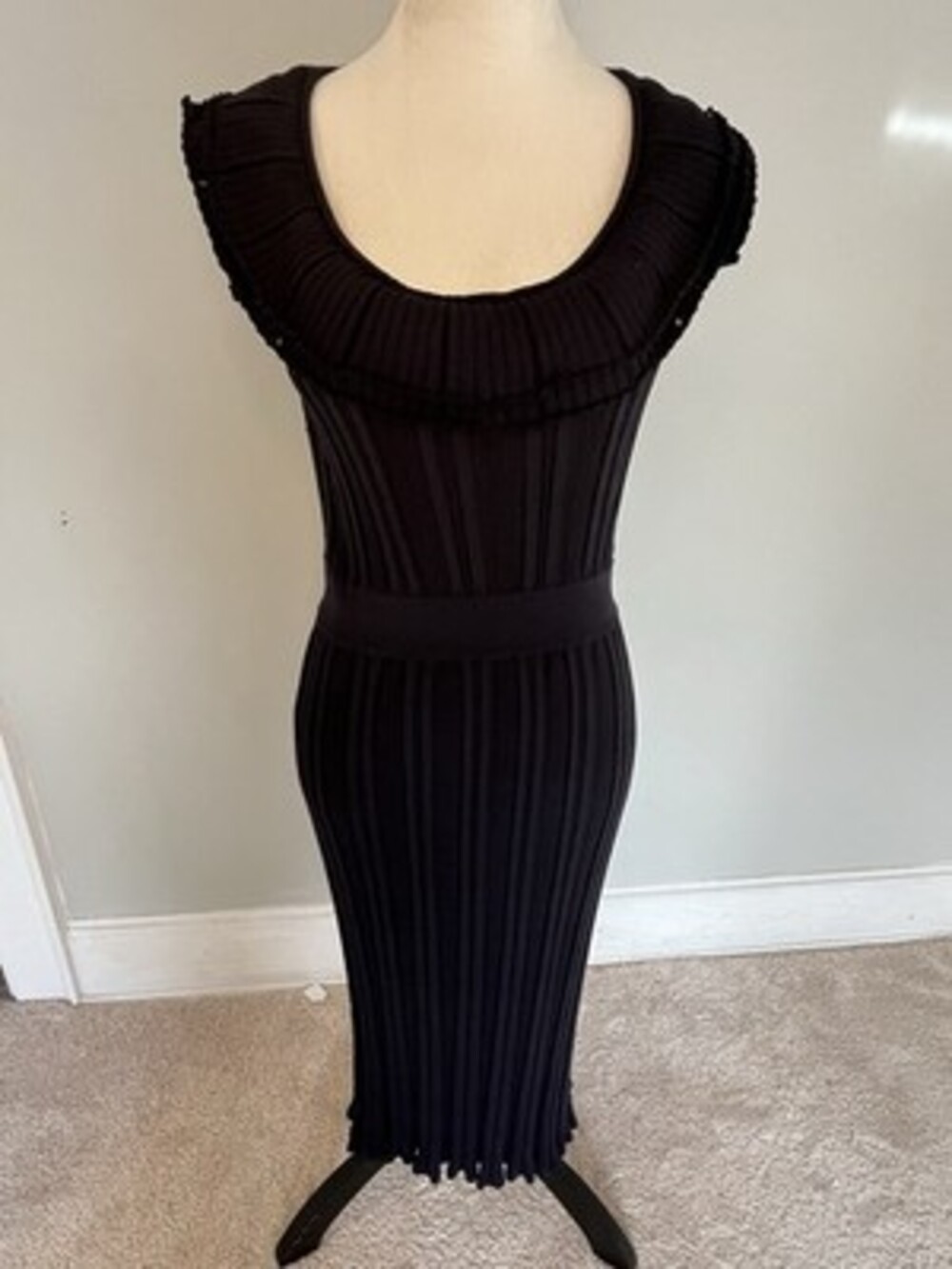 Bcbcmaxzaria Black Ribbed Ruffled Maxi Skirt. Size S. EUC